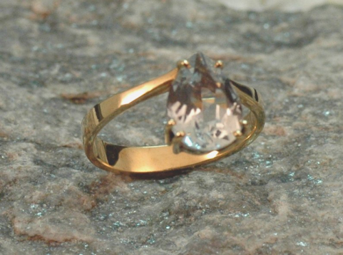 Aquamarin Damen Ring 585 GG
