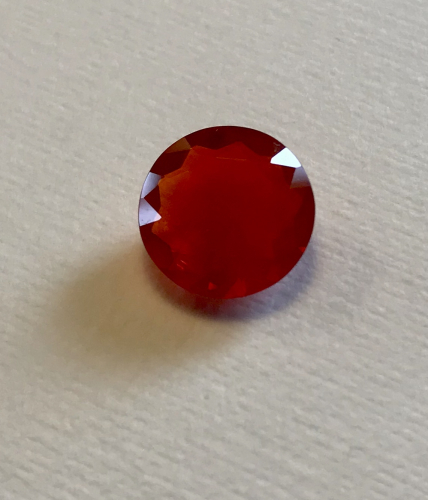 Feuer-Opal rund Top Qualität