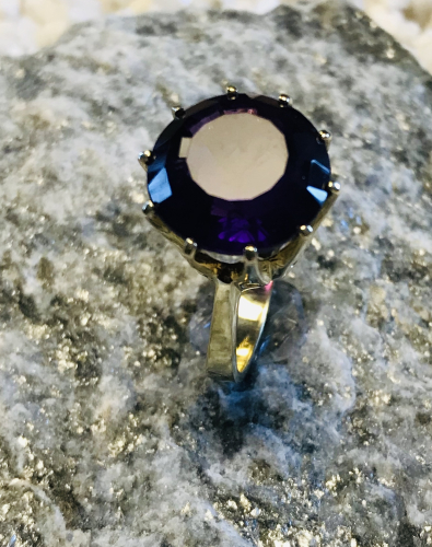 Amethyst Ring antik 585 GG