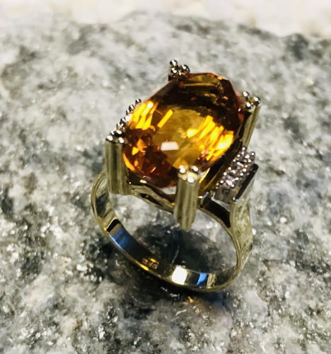 Pal. Citrin Ring 585 GG Brill.