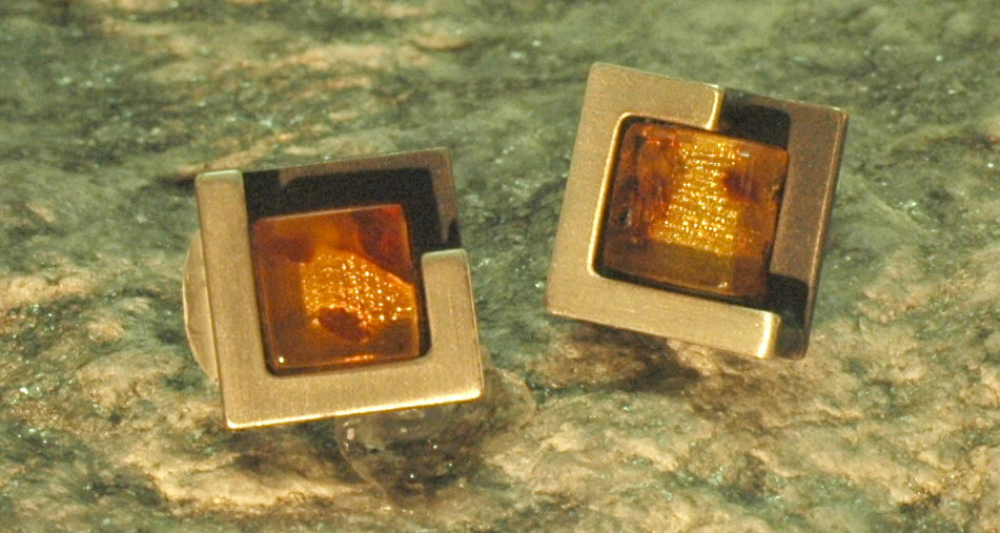 Bernstein- Ohrstecker Silber