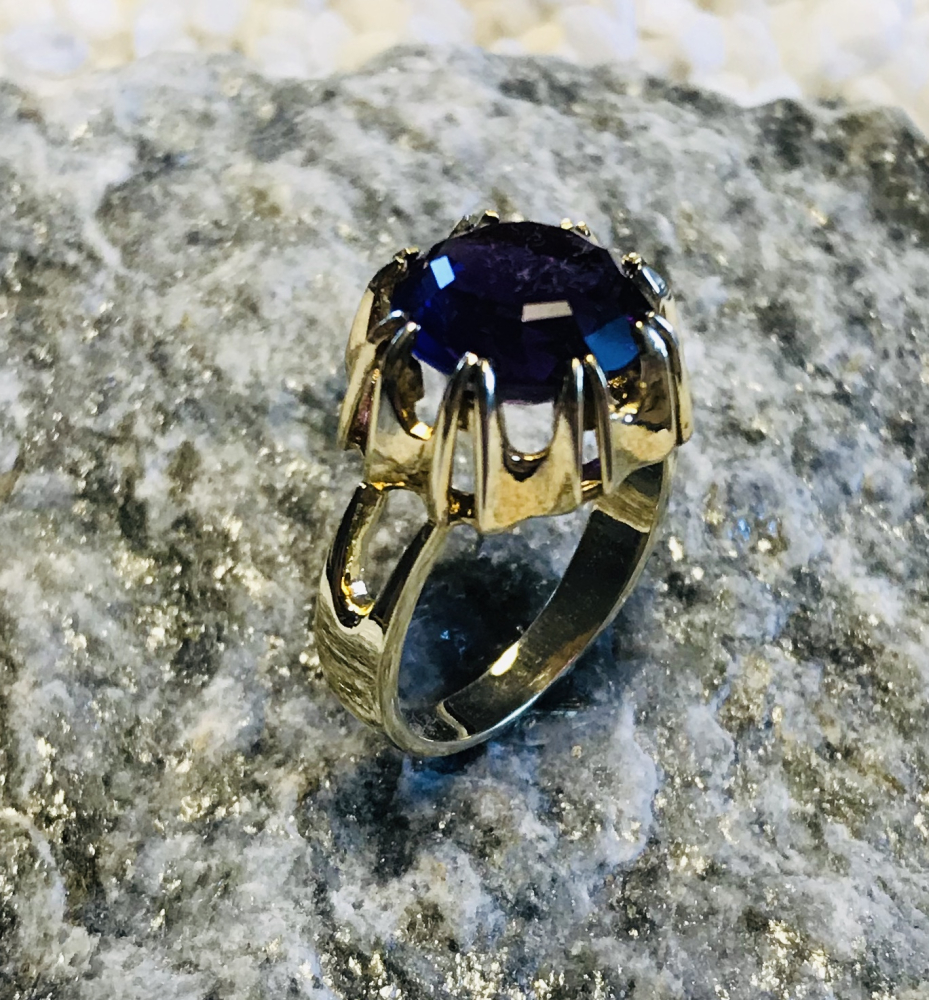 Amethyst Ring 585 GG antik