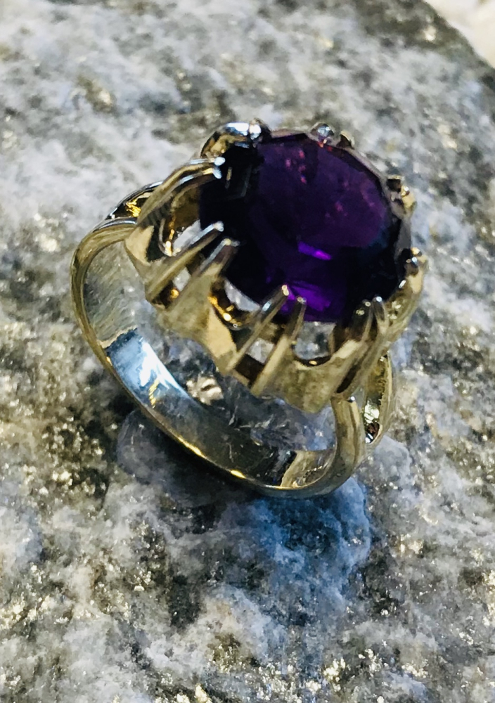 Amethyst Ring 585 GG antik