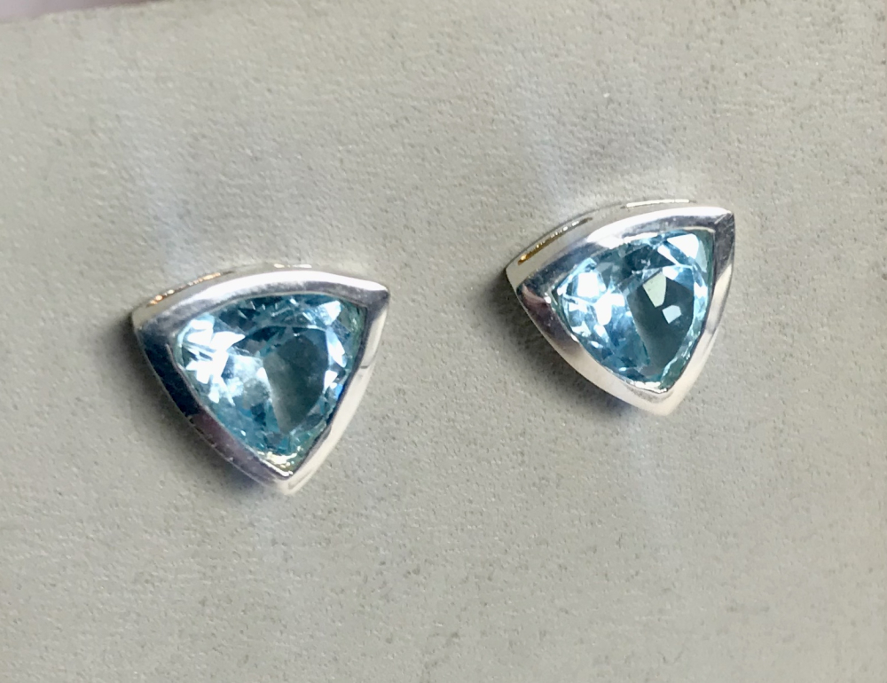 Edel-Topas Ohrstecker Silber