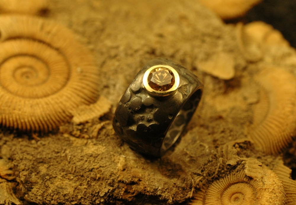 Natur Zirkon Ring