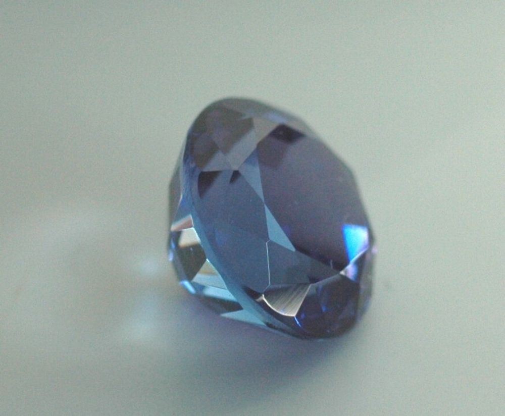 Tansanit rund 3,28ct fac.